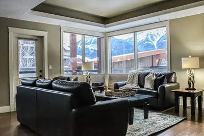 Image de Upgraded Cozy 3 Bdrm Corner Suite, Great Mountain Views, Resort and Spa