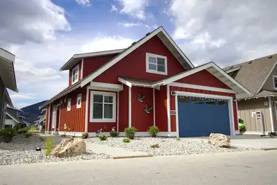 Image de Peaceful, Modern Lake Cottage/A Sunny Retreat @ The Cottages on Osoyoos Lake 🌅