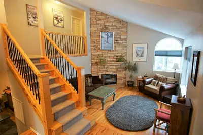 Image de Private single family home near Beaver Creek in quiet neighborhood w fenced yard