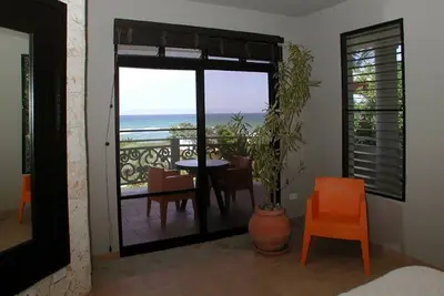 Image de Condo on the beach, 2bd/2bth, fully equipped, with dishwasher