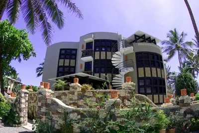 Image de 2bd/2bth sea-views condo on the beach, dishwasher/pool/Tv/Wi-Fi, near all