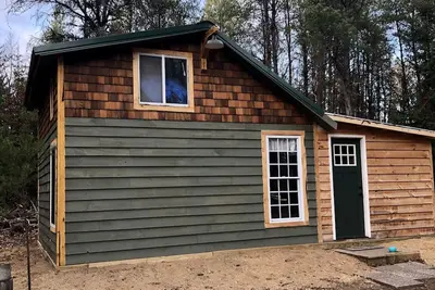 Image de Remote Cabin 2 1/2 hours from Detroit