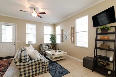Cozy Haile Cottage – 15 Min to Uf and Springs Nearby!