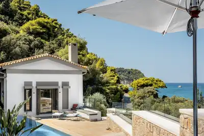 Image de VinBlu Villa just a breath from the sea and the beautiful Agios Nikitas!
