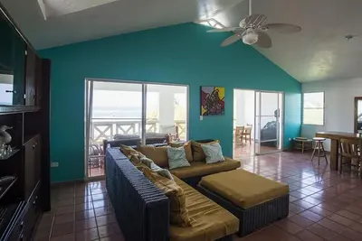 Image de 3bd beachfront penthouse on kite-surfing beach