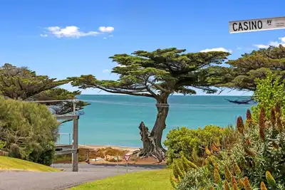 Image de Oceans 61 - Classic Apollo Bay beach home