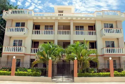 Image de 1bd guest-friendly condo on main Sosua strip (Pedro Clisante)