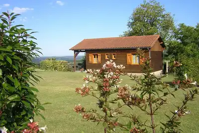 Image de Soleil-Couchant. Pleine nature jolie vue piscine privative étang Périgord Noir