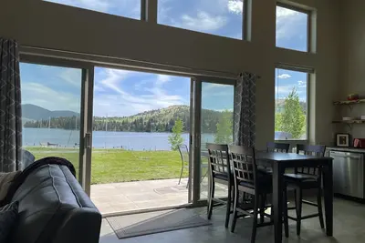Image de Flathead Lake Cabin with Water Views and Lake Access! Pet Friendly, Cabin 2