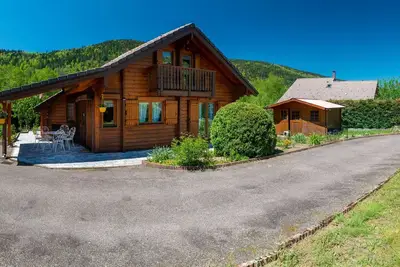 Image de Chalet La Calougeotte, jardin, spa et sauna privés