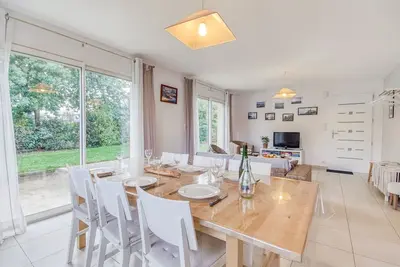 Image de Iroise - jolie maison avec jardin proche plage