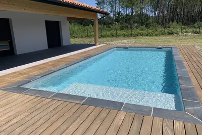 Image de Maison au calme avec piscine