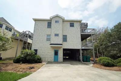 Image de Cp760- Crown Point Home with a Hot Tub and Oceanside!