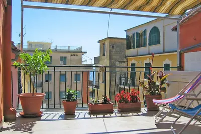 Image de Downtown, close to the sea, great for your family!