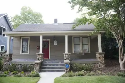 Image de Charming Avondale Bungalow