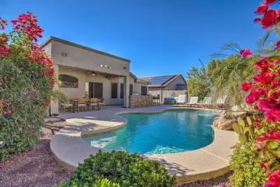 Image de Estrella Oasis w/ Private Pool & Gas Fire Pit!