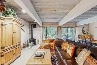 Image de Creekside Condo w/ Lovely Gore Creek View & Wood Stove - Steps to Shuttle