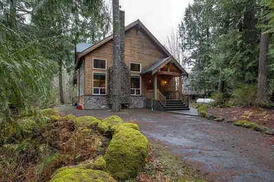 Image de Glacier Springs Cabin #20 - Elegant Country Home
