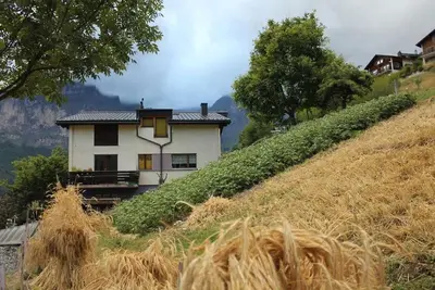 Image de Appartement de vacances Albinen pour 1 - 4 personnes avec 3 chambres à coucher - Logement de vacance