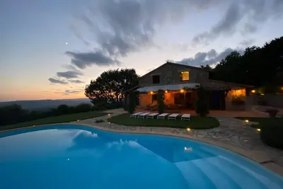Image de Villa I Grifoni, luxury villa near Todi with private pool, A/C, panoramic views