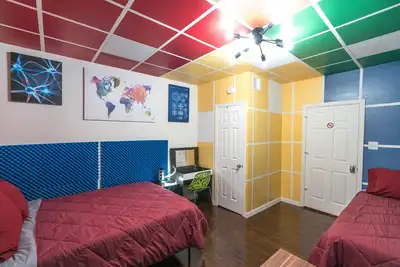 Image de East Downtown Rubiks Studio