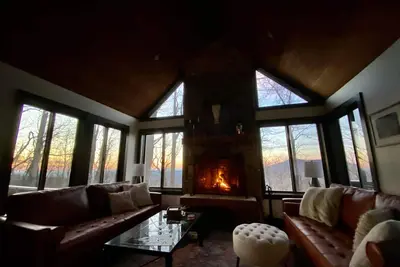 Image de Private Mountain Lodge with Panorama Views