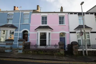 Image de Pet friendly, great location and free parking!