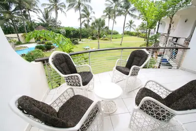 Image de Sea-views 2bd condo in central Cabarete, right on sandy beach
