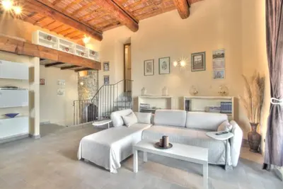 Image de Appartement Scirocco à Agriturimo dans les collines avec une vue magnifique sur Florence!