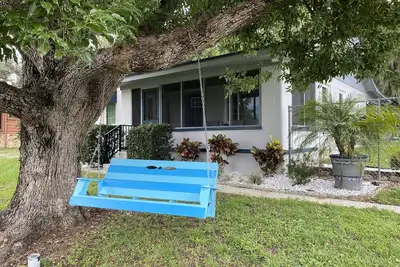 Image de Lake Minneola Sunset Cottage - Lakefront Home - Sun Water Florida!