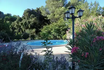 Image de Villa 5 chambres dans le massif d’Uchaux - piscine privée et vaste jardin