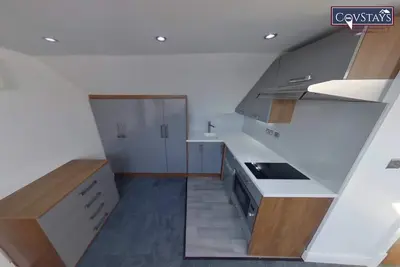 Image de Victoria House - King Studio by CovStays