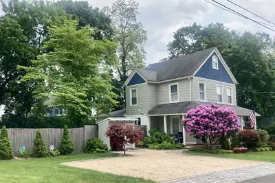 Image de Spacious Village Gem, Family friendly