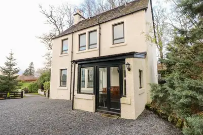 Burnside House, family friendly, with a garden in Lochawe
