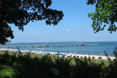 Whg. 4 Sonnige Ferienwohnung im Ostseebad Göhren