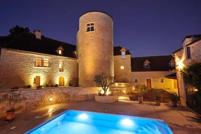 Image de Ensemble de 2 chambres d'hôtes et 1 gîte pouvant héberger 6 personnes.