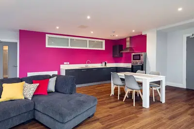 Image de 2-Appartement-Exécutif-Salle de bain privée séparée-Vue historique