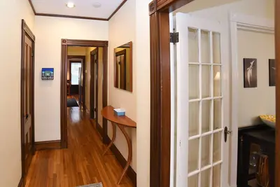 Image de Leafy & Tranquil, Artist House