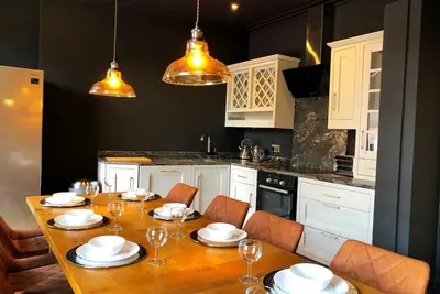 Image de Appartement-Appartement-Bain à remous-Vue sur Rue