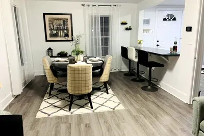 Image de The Town line apartment