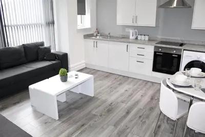 Image de Reads Boyd-Prestige-Appartement-Bain à remous