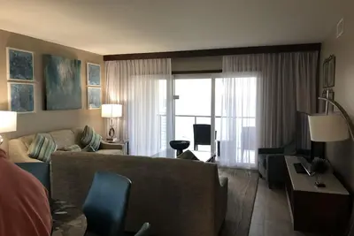 Image de Beachfront Penthouse 2022 Heineken Regatta week