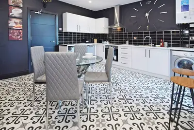 Image de Whole-Maison-Salle de bain privée séparée