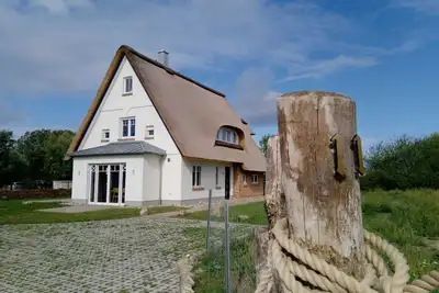 Image de E11 Holiday home with sauna & fireplace Strandgut Ostseebad Rerik - 5-room vacation home