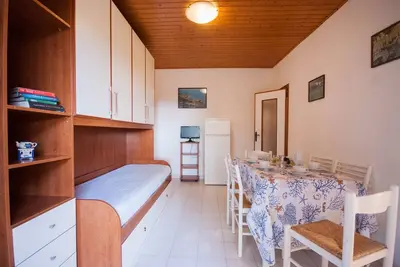 Residence La Valdana - 3 room apartment with swimming pool, tennis and parking 1km from the beach