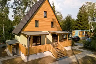 Image de lauch3. de - Green vacation home by the lake