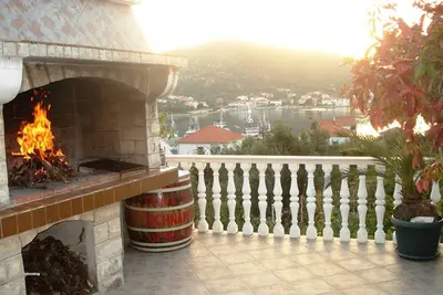 Image de Appartement Romantique Avec Vue Sur Mer Vinišće, Dalmatie