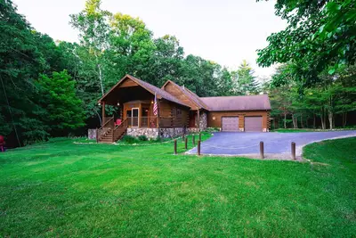 Image de The Creekside Home at Four Fillies Lodge