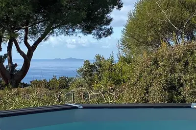 Image de Villa 180 m2 vue Mer Piscine Clim calme absolu  grand jardin Plage Agosta