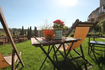 Vacation in Borgo, in the hills 2 steps from the Sea!